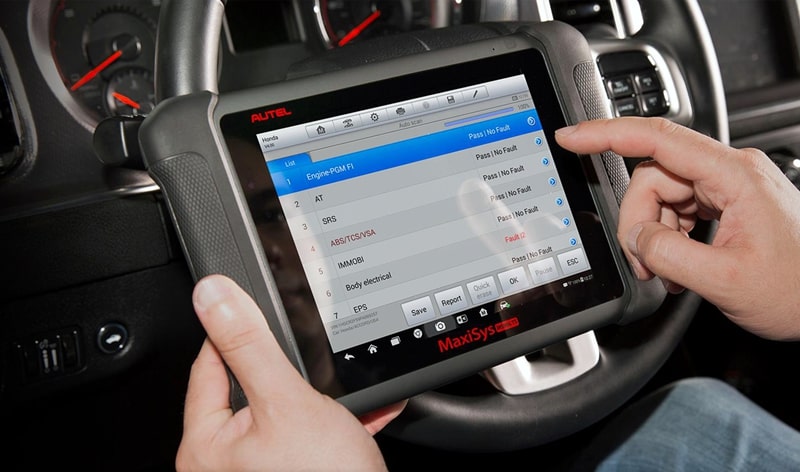 dụng cụ đọc lỗi ô tô hiện đại và chuyên nghiệp