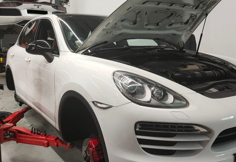 bao giá chi phí sửa chữa porsche