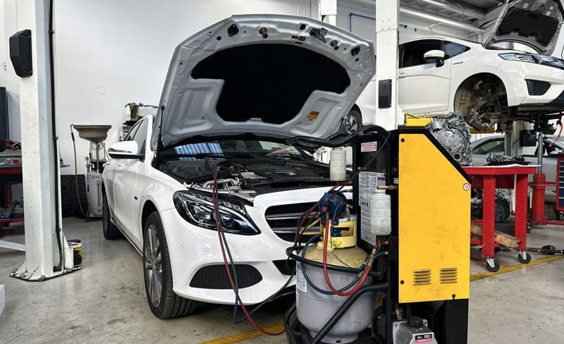 gara chuyên sửa xe sang tại hà nội