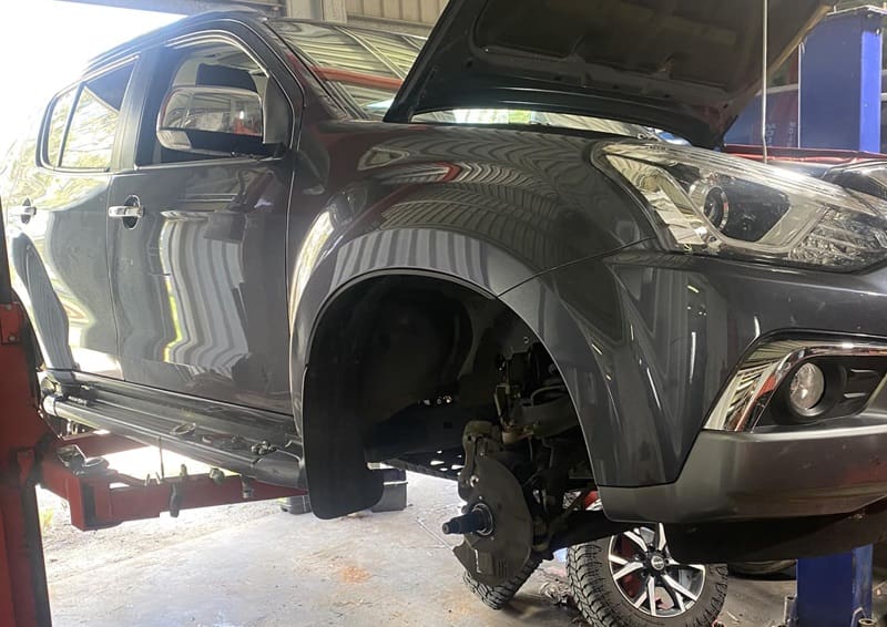 giá bảo dưỡng ô tô isuzu