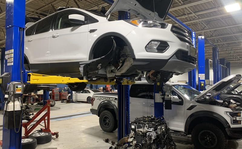 gara chuyên bảo dưỡng xe ô tô ford