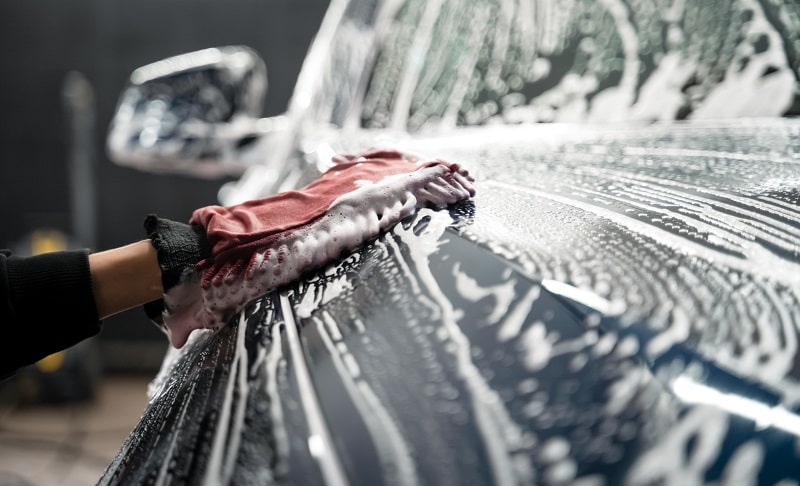 chuyên rửa xe ô tô