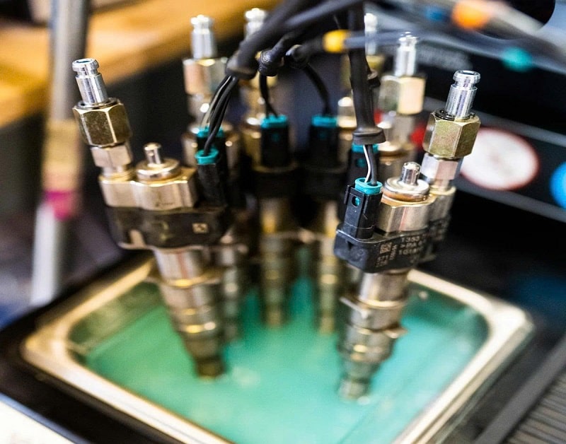 chi phí xúc rửa kim phun ô tô bao nhiêu