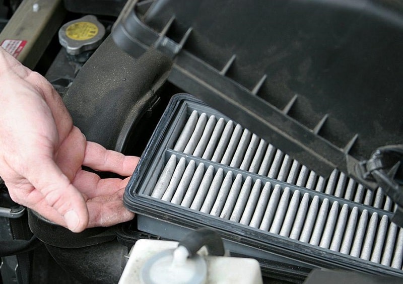 hướng dẫn kiểm tra lọc gió của động cơ xe ô tô