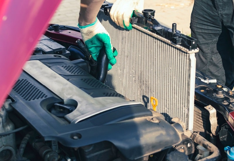 quy trình súc két nước ô tô