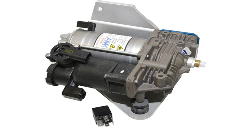 bơm nâng gầm ô tô là gì