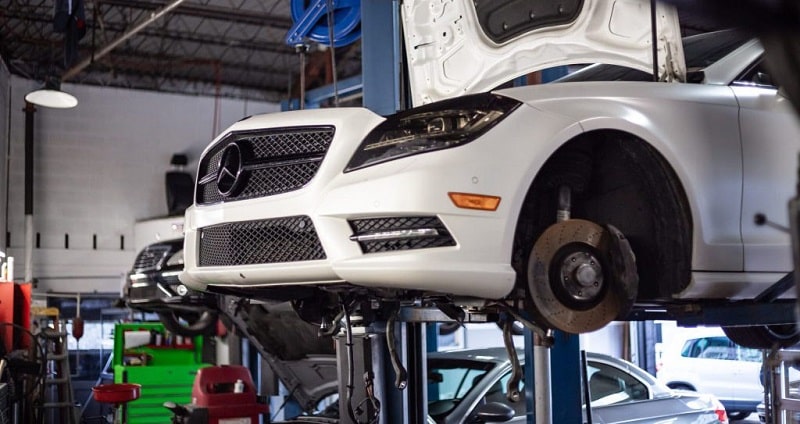 gara sửa lỗi bơm nâng gầm ô tô tại hà nội