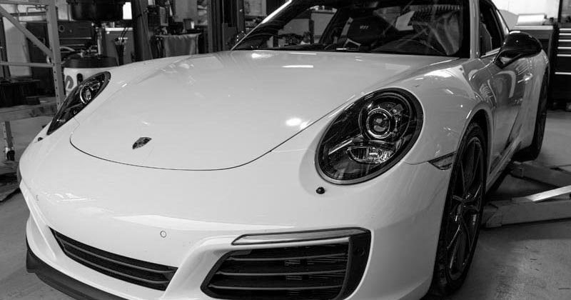 Chuyên sửa chữa xe Porsche ở Hà Nội: Top gara chuyên sâu, uy tín